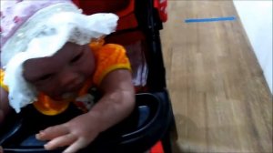 544) Прогулка с реборном Викой  в Торговый дом, в новой коляске!