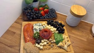 ОФОРМЛЕНИЕ СЫРНОЙ ТАРЕЛКИ! ПОДАЧА И ОФОРМЛЕНИЕ СЫРОВ! #сырнаянарезка #сырнаятарелка