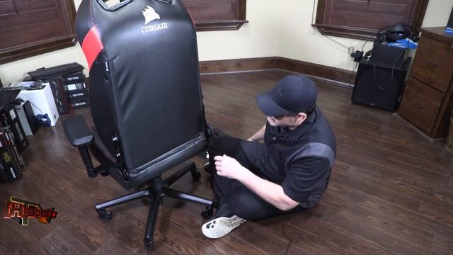 Corsair T2 Road Warrior Gaming Chair Unboxing Build Size смотреть онлайн