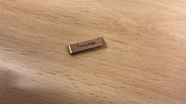 Xiaomi highend headset Xiaomi 1MORE Three Drivers смотреть онлайн