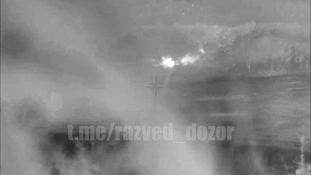 Артиллерия ВС РФ накрывает позицию ВСУ под Изюмом смотреть онлайн