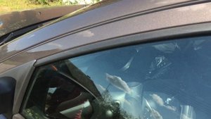 Дефлекторы на окна дверей, ставить или нет