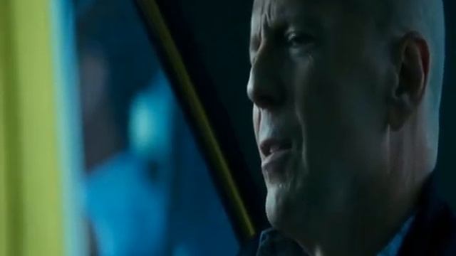 Перевод по смыслу Крепкого орешка 5 смотреть онлайн