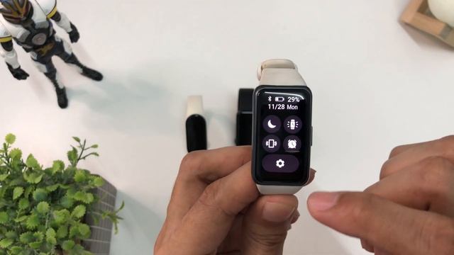 Who's Smarter? Mi Band 7 vs Redmi Smart Band Pro or Huawei Band 6 and 7 смотреть онлайн