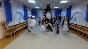 Зажигательный танец Деда Мороза. Опа-Дед Мороз. Новый год 2021