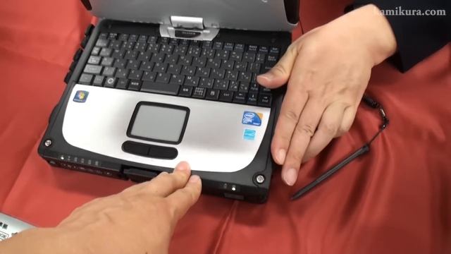 Panasonic CF-31 Firstlook - タフブックの新モデル смотреть онлайн