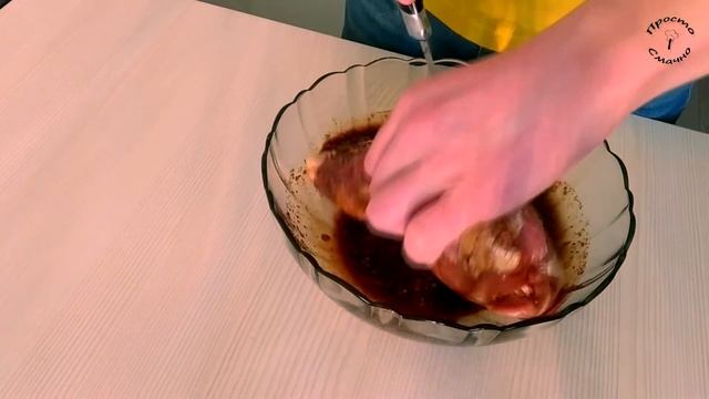М'ясо запечене в духовці одним великим куском. Швидкі рецепти. Просто і смачно