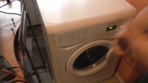 Стиральная машина не отжимает / набирается вода при оборотах