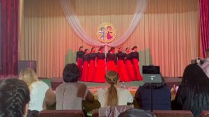 Танец:«Встанем»