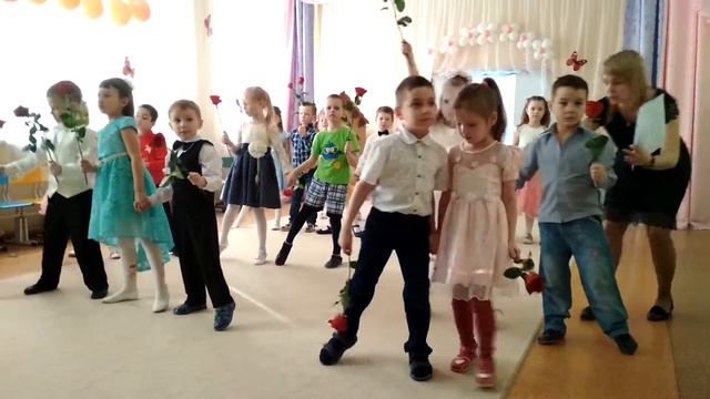 Детский сад 8 марта(1) смотреть онлайн