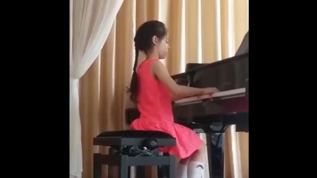 Айвазян Аврора - Гречанинов "В разлуке" смотреть онлайн