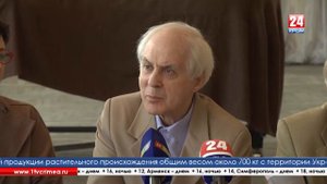 На полуостров приехал заслуженный деятель искусства России, Владимир Тропп