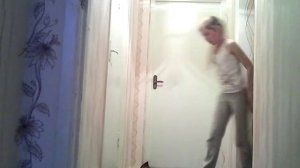 Стойка на руках у стены  . Легко и просто !!!!! :-