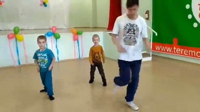 Main Move Dance Studio. Тренировки break dance group смотреть онлайн