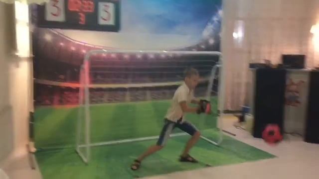 Детский День рождения " Стань Звездой Футбола" смотреть онлайн