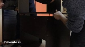 Сборка компьютерного стола с полками