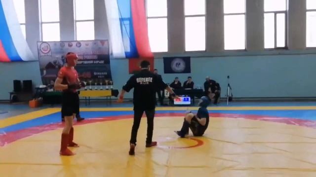 НАПРЯЖЁННЫЙ БОЙ ПО ПАНКРАТИОНУ! Бой двух равных по силе бойцов на Чемпионате ЦФО по Панкратиону. смотреть онлайн