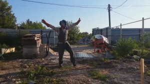 Музыкальная пауза на стройке