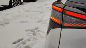 электроавтомобиль Toyota bz4x в наличии в Москве параллельный импорт