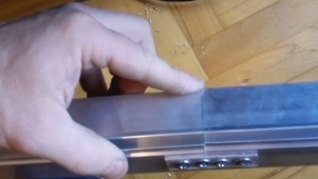 Контурная  подсветка комнаты через натяжной потолок. Эконом вариант.