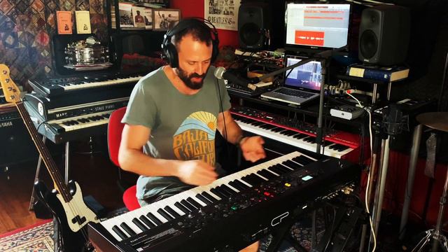 Yamaha CP73 by MeX (Subtitles) смотреть онлайн