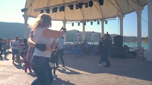 Бачата в АБРАУ-ДЮРСО смотреть онлайн