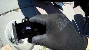 Тормозные колодки с Aliexpress. На мотоцикле