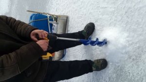 Электрический ледобур.