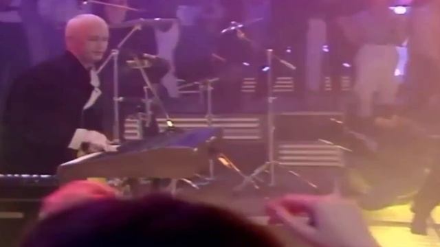 DISCO.mp4 смотреть онлайн