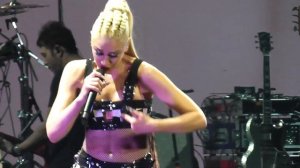 Gwen Stefani Cool 2022