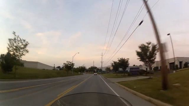 Quick ride around the block with a new Helmet mount. смотреть онлайн