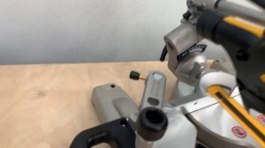 Dewalt DWS774 QS Ingletadora telescópica 1400W, UNA MÁQUINA PROFESIONAL ?