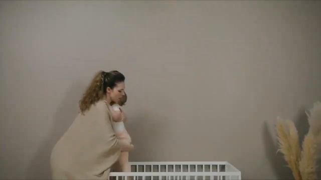 НОВОРОЖДЕННЫЙ РЕБЁНОК | Чем может удивить новорожденный малыш своих родителей | NEWBORN BABY смотреть онлайн