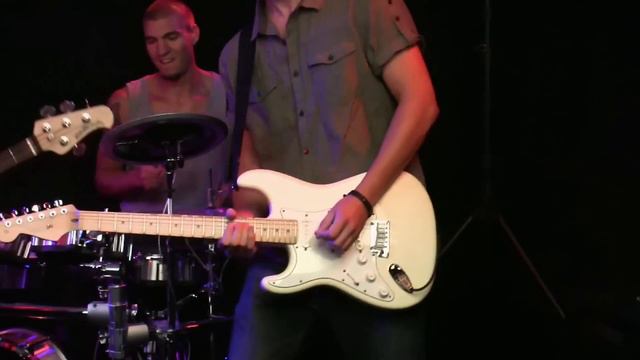 JUNO-Gi Mobile Synthesizer with Digital Recorder Overview смотреть онлайн