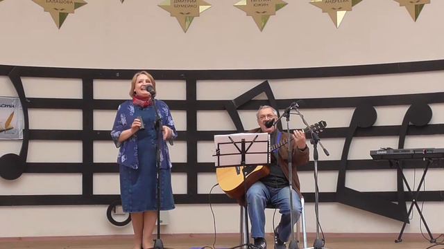 "Ты жара и зной" - Виталий и Елена Новиковы смотреть онлайн