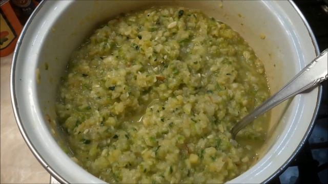 Кабачковая икра просто БОМБА. Самый вкусный рецепт с майонезом. смотреть онлайн