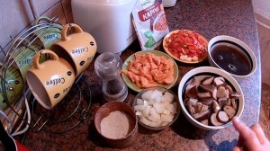 Гуляш из лесных грибов