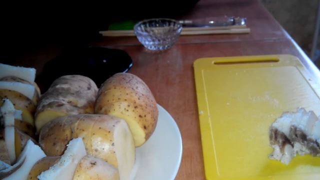 КАРТОШКА- ГАРМОШКА С САЛОМ ОТ CHANNEL NADI !!!POTATOES - ACCORDION WITH FAT !!! смотреть онлайн