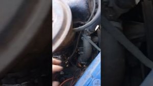 Восклицательный знак горит на панели прибора и авто не заводится