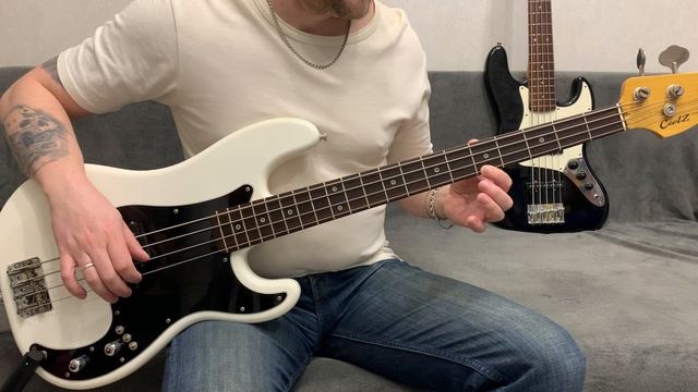 PRO Мертвые ноты - волчки на бас гитаре Fender precision, Coolz и Squier Jazz Bass смотреть онлайн