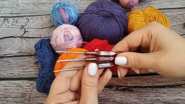 Урок 1. Знакомство. Инструменты для вязания. Набор петель смотреть онлайн