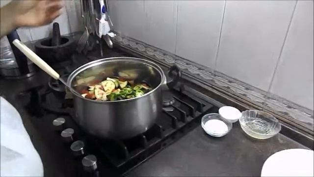 Салат из баклажанов "Десять негритят"