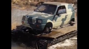 Ока на гусеницах езда по болоту тест