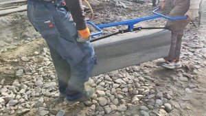 Захват для бордюров поребрика (ЗП-1) продольный