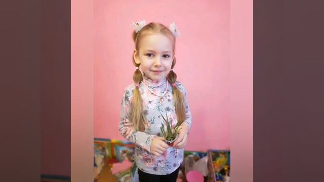 Травянчик из стаканчика! смотреть онлайн