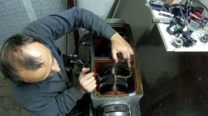 Система смазки передней бабки 1Е61М (На подшипниках)