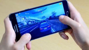 Видео обзор Samsung Galaxy A7 от Цифрус