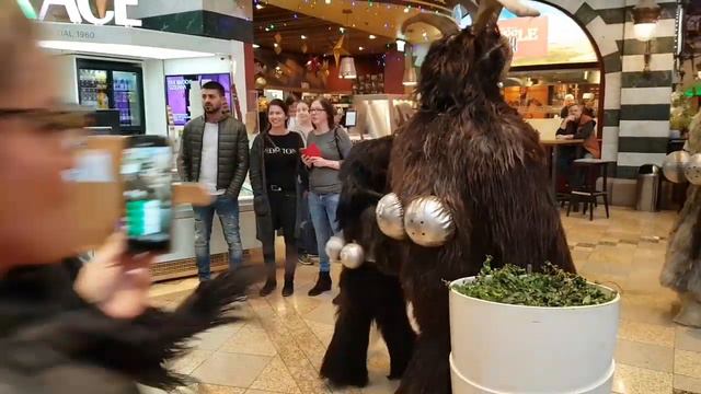 парад чертей Австрия смотреть онлайн