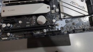 Материнская плата ASRock B550M Pro4 Обзор Распаковка