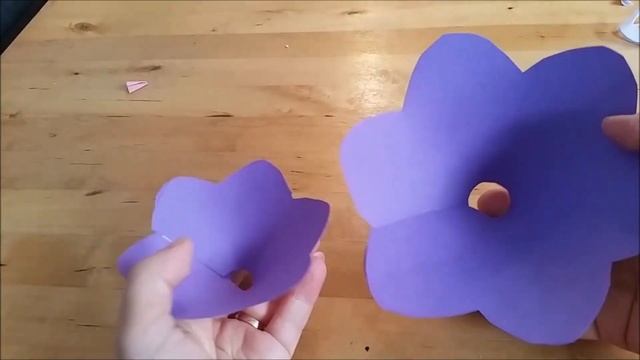 Пасхальная вазочка (корзиночка) из бумаги своими руками. Подарки и поделки для детей смотреть онлайн